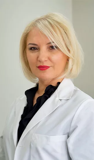 Arletta De Vries is a specialist staff at NovaMed Urgent Care in Illinois.