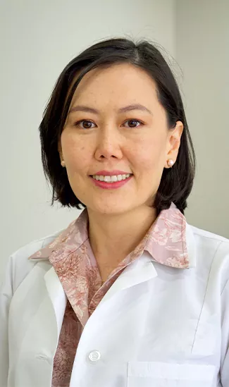 Bakytbubu Arynova is a specialist staff at NovaMed Urgent Care in Illinois.